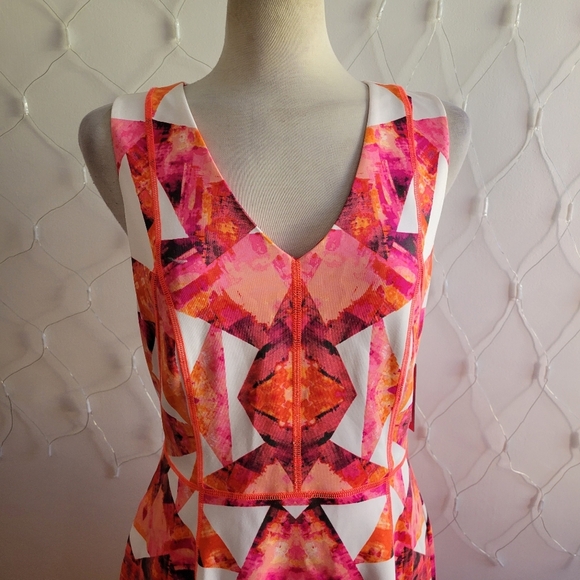 Vince Camuto Dress / NWT / Colorful / Size 10 - Picture 2 of 10